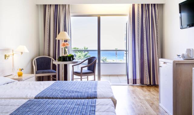 Golden Coast Beach Hotel
