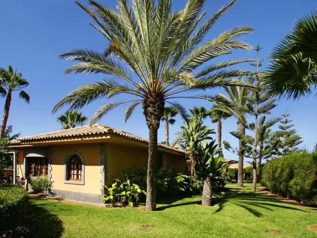 Dunas Suite & Villas Resort