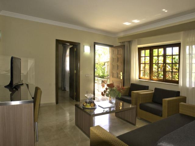 Dunas Suite & Villas Resort