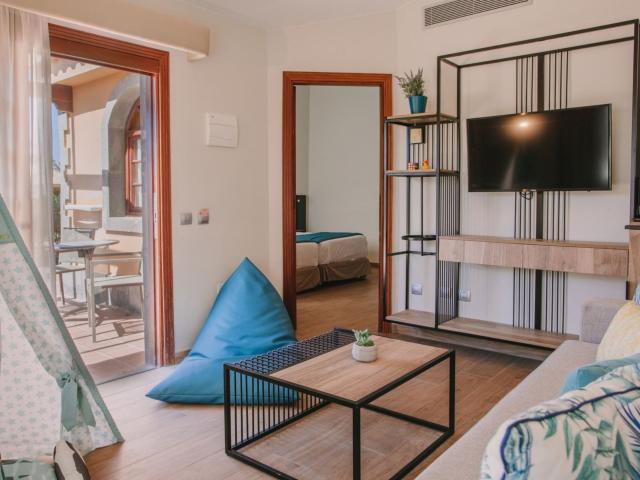 Dunas Suite & Villas Resort