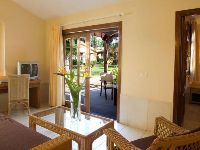 Dunas Suite & Villas Resort