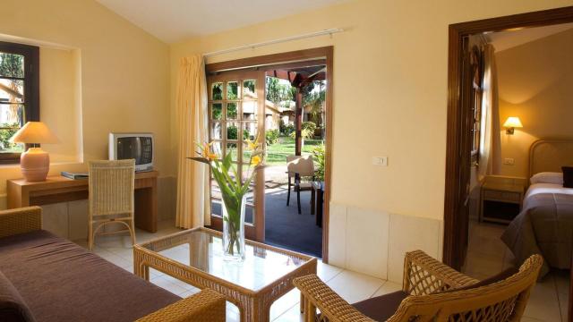 Dunas Suite & Villas Resort