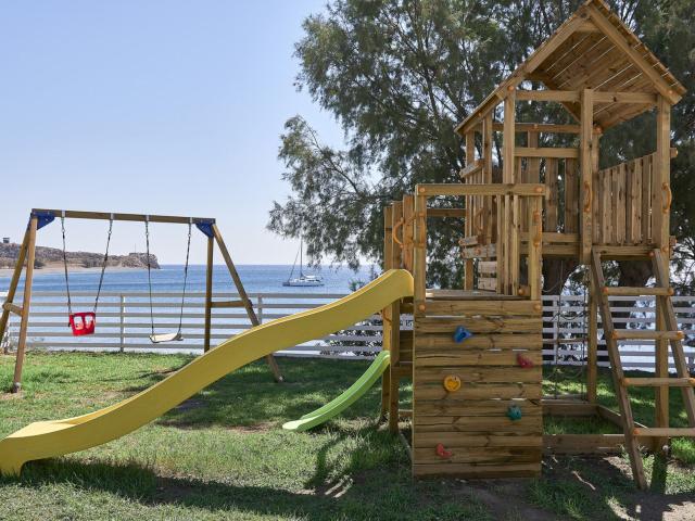 Dimitra Beach Hotel & Suites