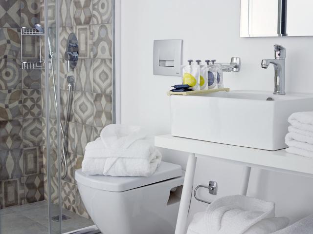 Dimitra Beach Hotel & Suites