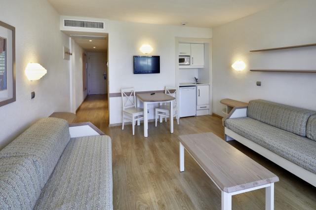 Insotel Club Cala Mandia