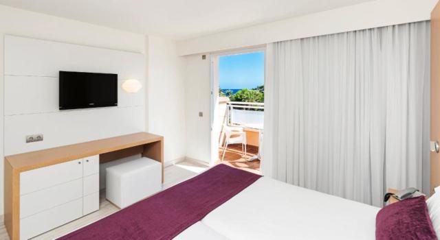 Insotel Club Cala Mandia