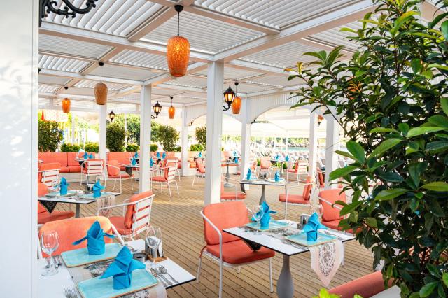OZ Hotels Sui Resort
