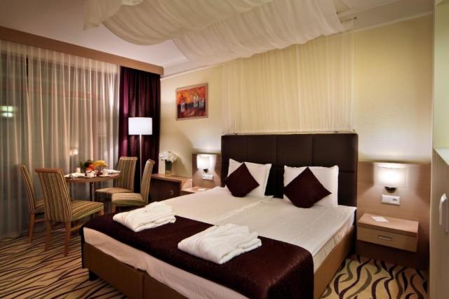 Flamingo Grand Hotel & Spa