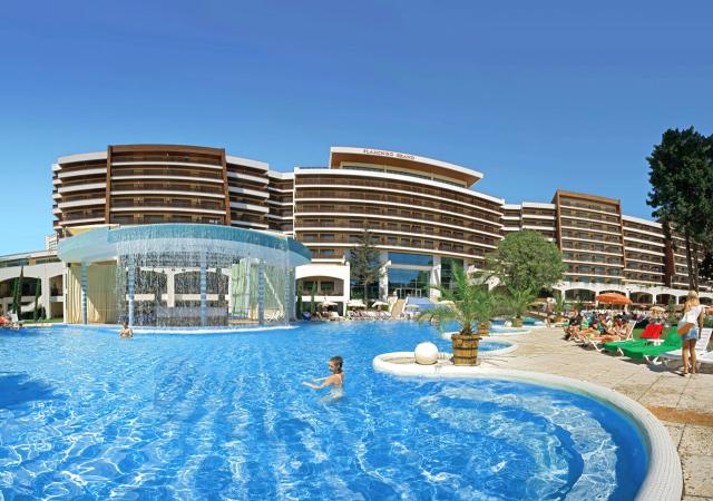 Flamingo Grand Hotel & Spa