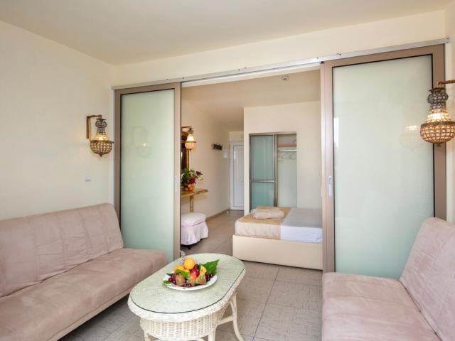Orpheas Resort