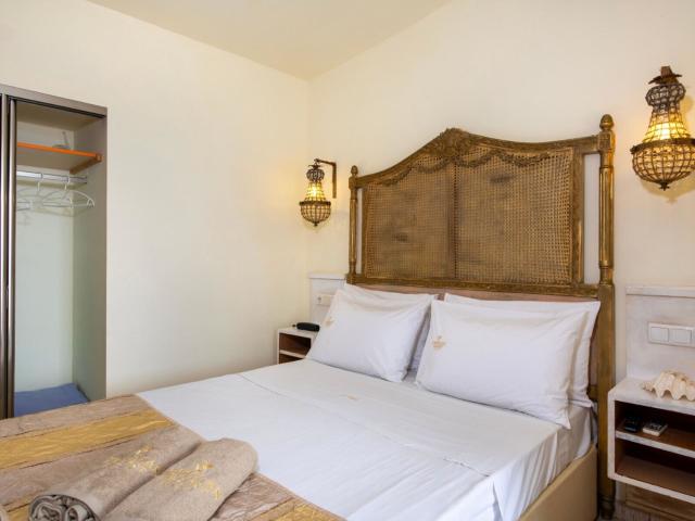 Orpheas Resort