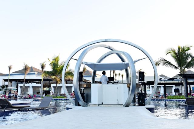 Chic Punta Cana by Royalton