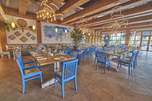 Luxury Bahia Principe Aquamarine