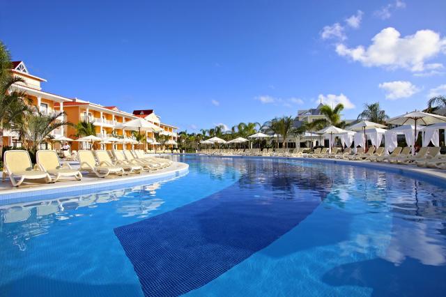 Luxury Bahia Principe Aquamarine