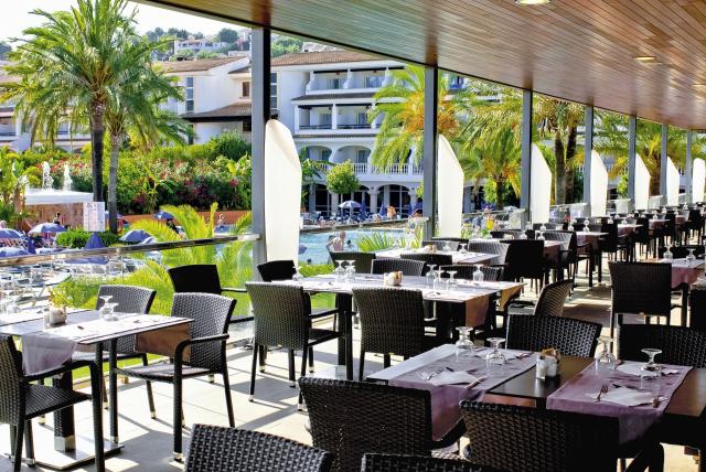 Beach Club Font de Sa Cala