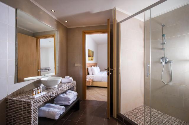 I Resort Beach Hotel & Spa