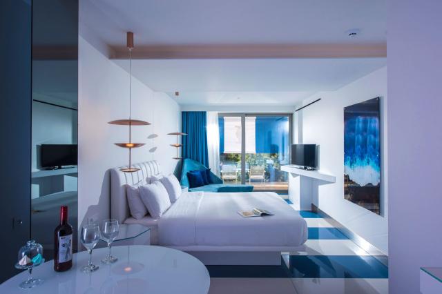 I Resort Beach Hotel & Spa