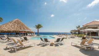 Coral Estate Luxury Resort