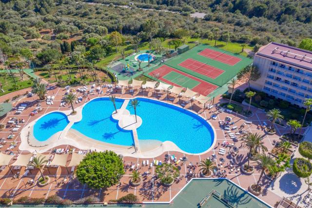 Club Cala Romani