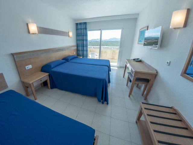 Club Cala Romani