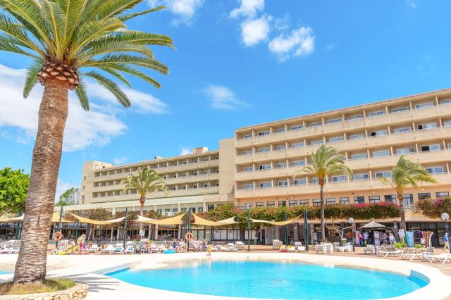 Club Cala Romani