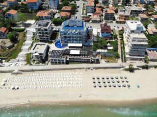 Paraiso Beach