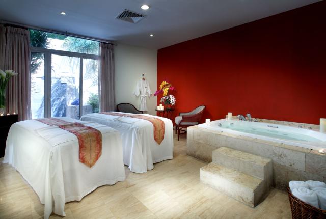Grand Palladium Palace Resort Spa & Casino