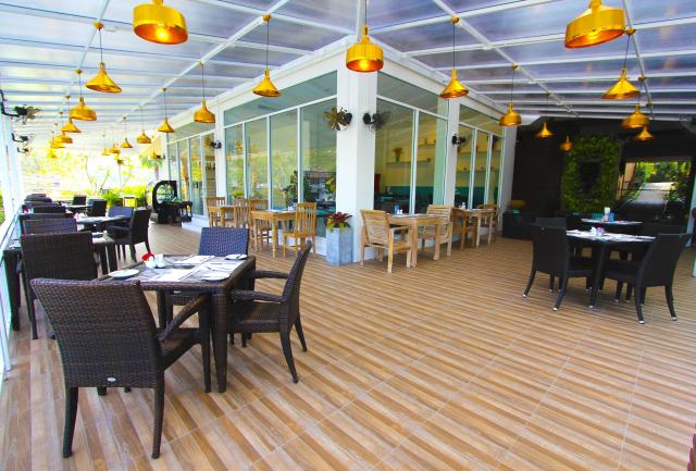 Rawai Palm Beach Resort