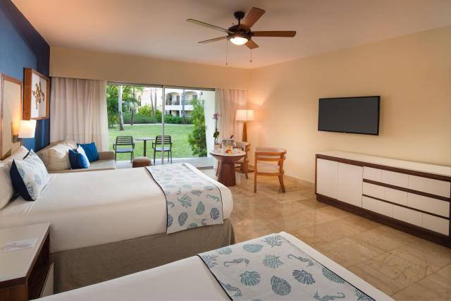 Impressive Premium Punta Cana