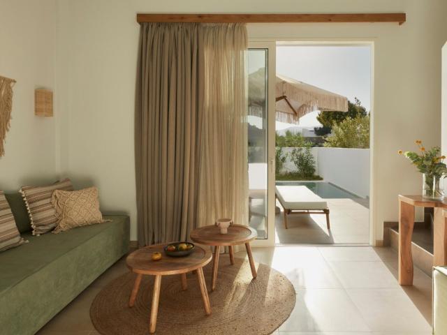 Absolute Kiotari Resort