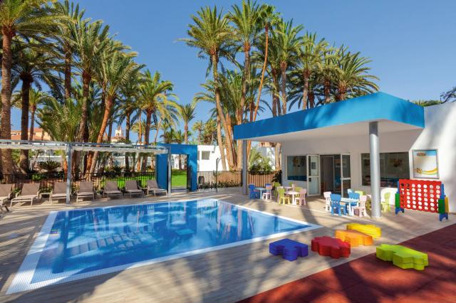 RIU Palace Oasis
