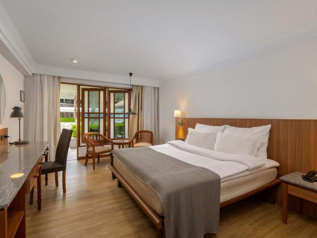 Sunprime Kamala Beach Resort