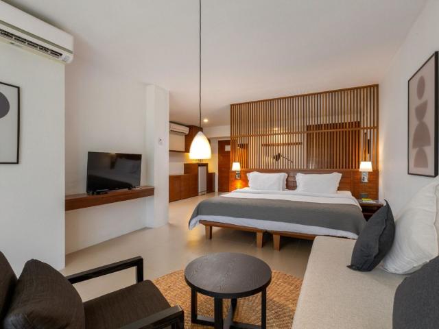 Sunprime Kamala Beach Resort