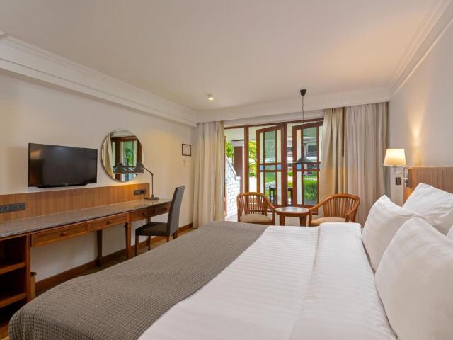 Sunprime Kamala Beach Resort