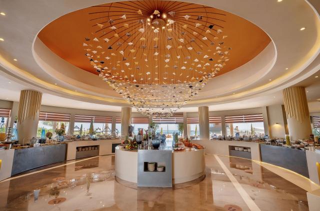 Rixos Premium Magawish Suites & Villas