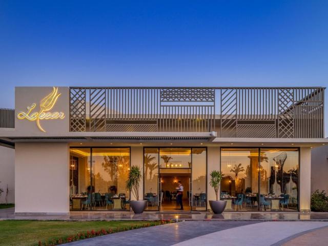 Rixos Premium Magawish Suites & Villas