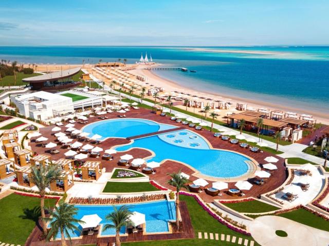 Rixos Premium Magawish Suites & Villas