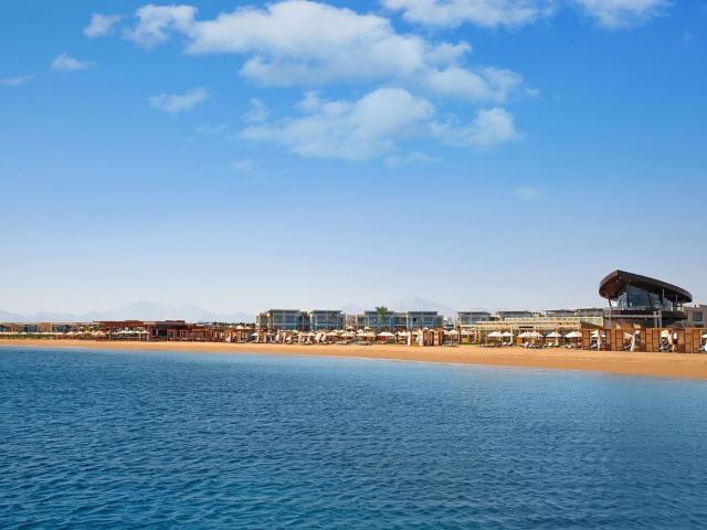 Rixos Premium Magawish Suites & Villas