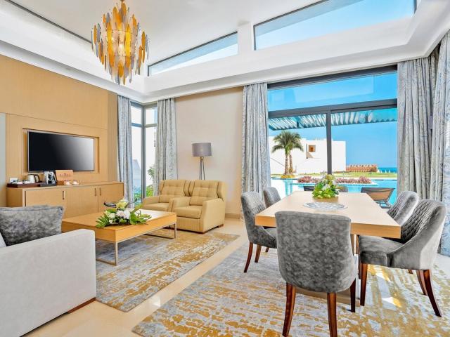 Rixos Premium Magawish Suites & Villas