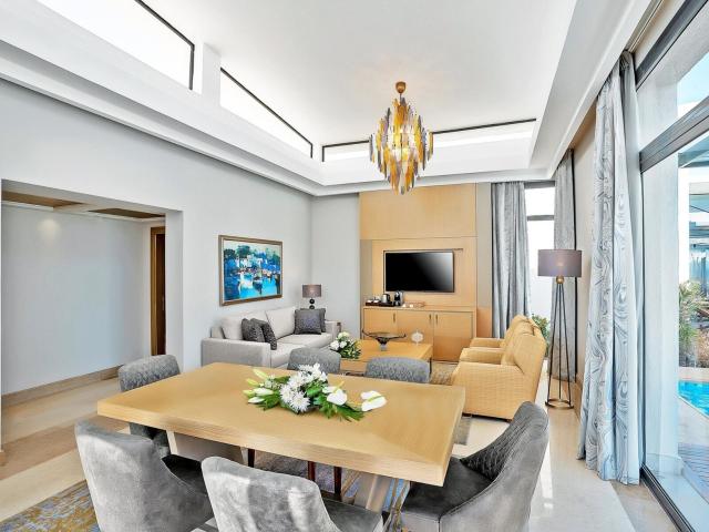 Rixos Premium Magawish Suites & Villas