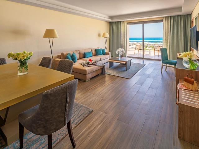 Rixos Premium Magawish Suites & Villas