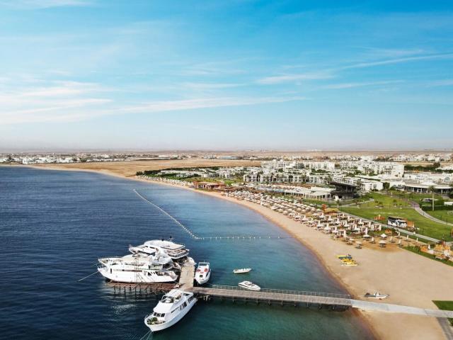 Rixos Premium Magawish Suites & Villas