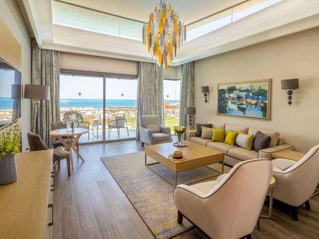 Rixos Premium Magawish Suites & Villas