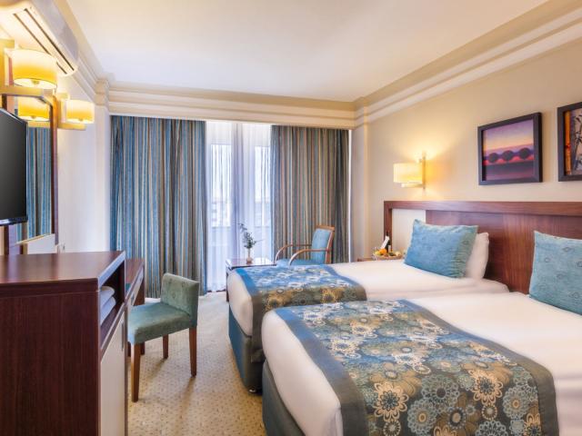 Villa Side Hotel