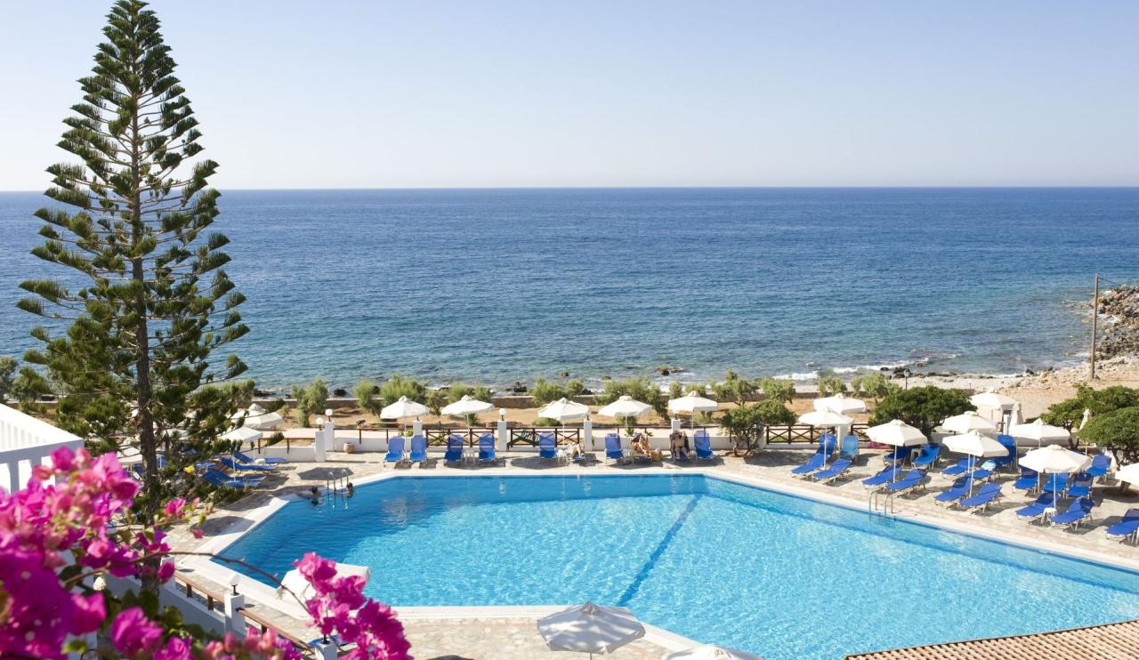 Maritimo Beach