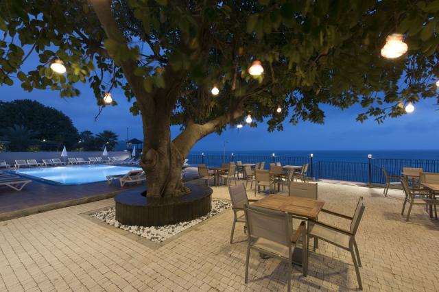 Floria Beach