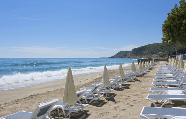 Floria Beach