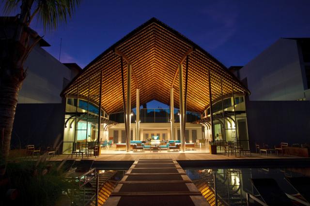 Mai Khao Lak Beach Resort & Spa