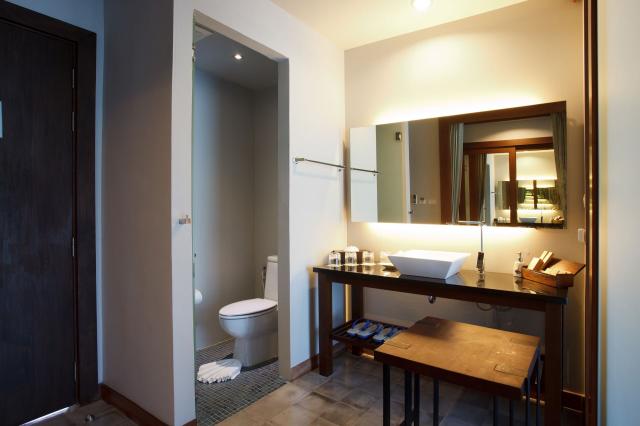 Mai Khao Lak Beach Resort & Spa