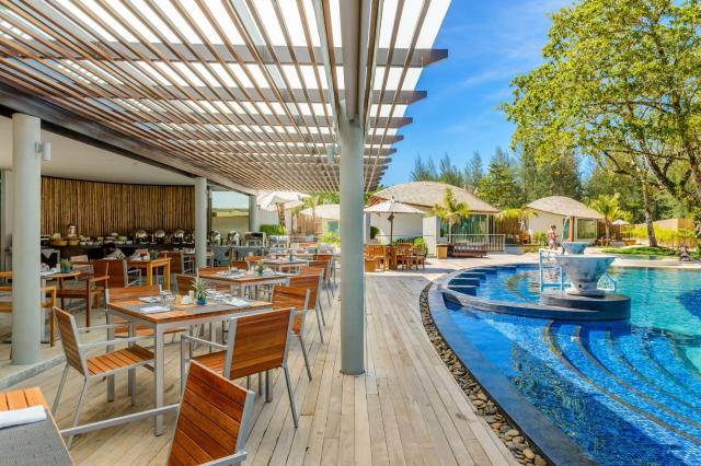 Mai Khao Lak Beach Resort & Spa